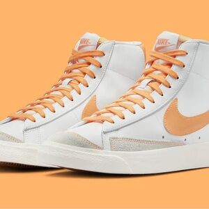 Nike Blazer Mid '77 Peach